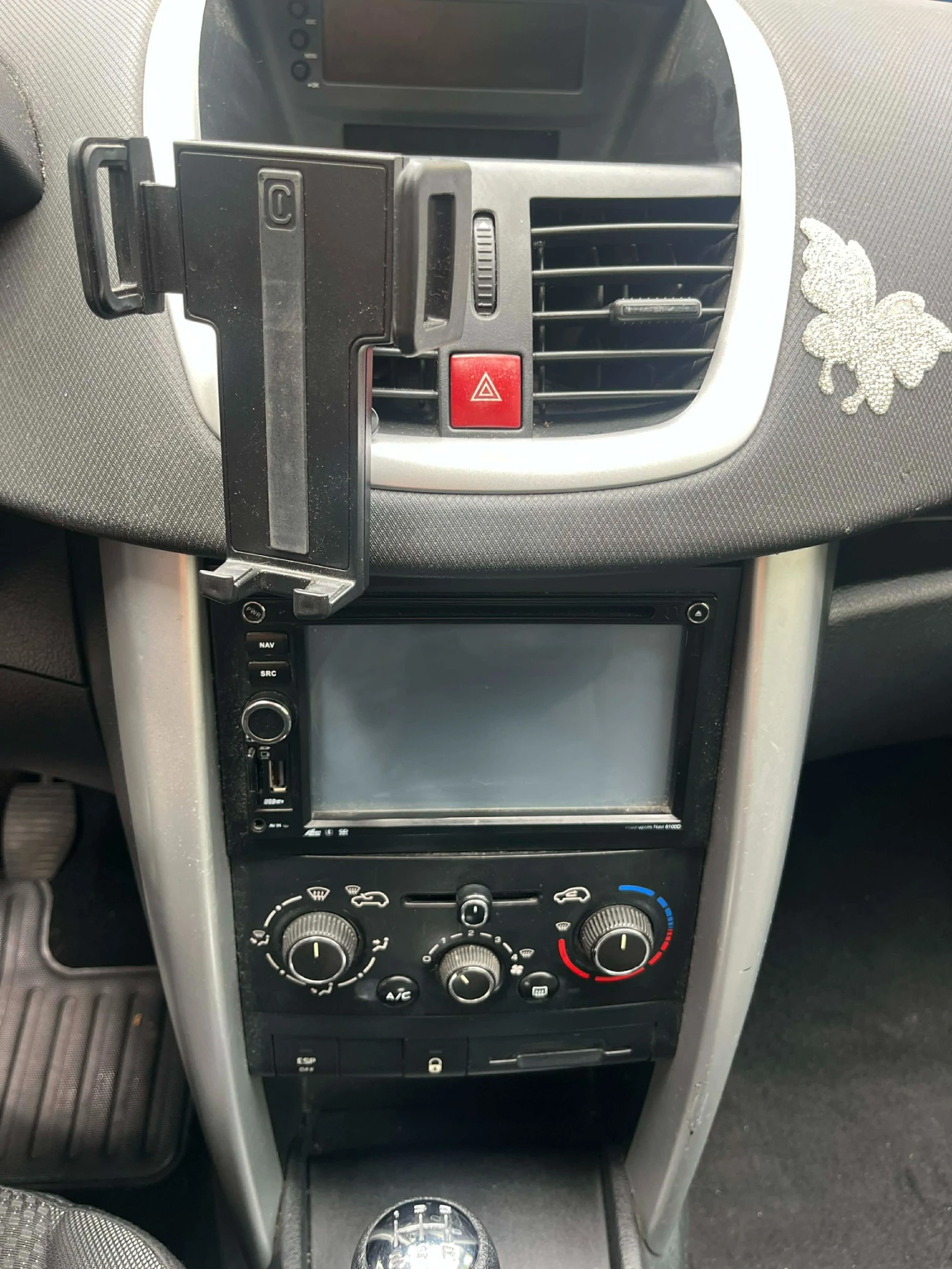 Peugeot 207, снимка 7 - Автомобили и джипове - 54494141
