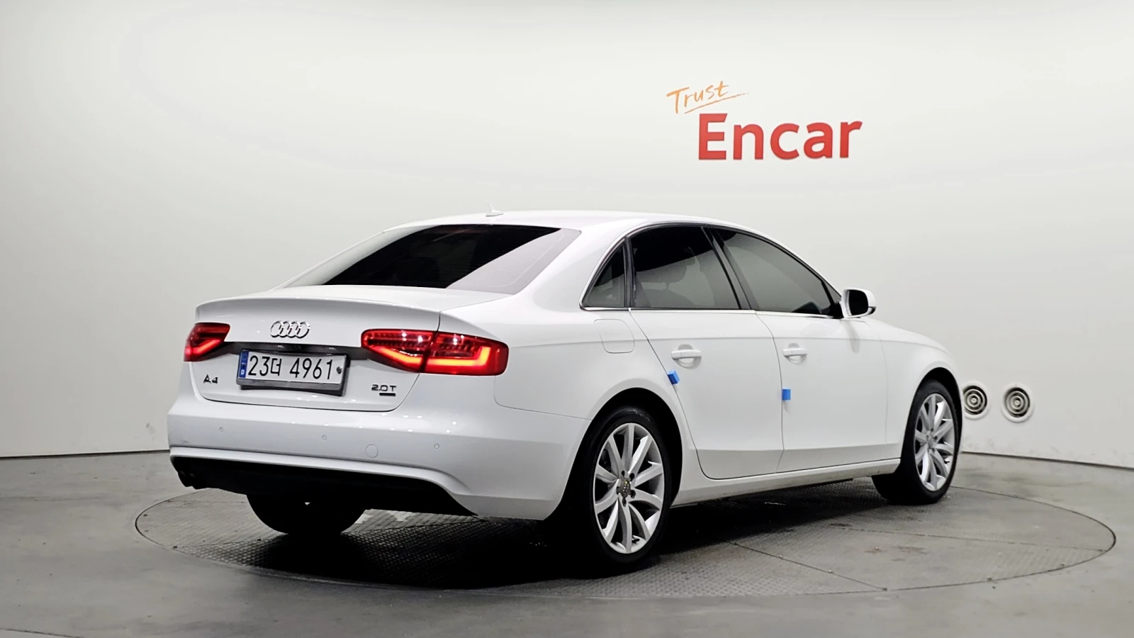 Audi A4 2.0 TFSI* QUATTRO* ПОДГРЕВ, снимка 2 - Автомобили и джипове - 54875130