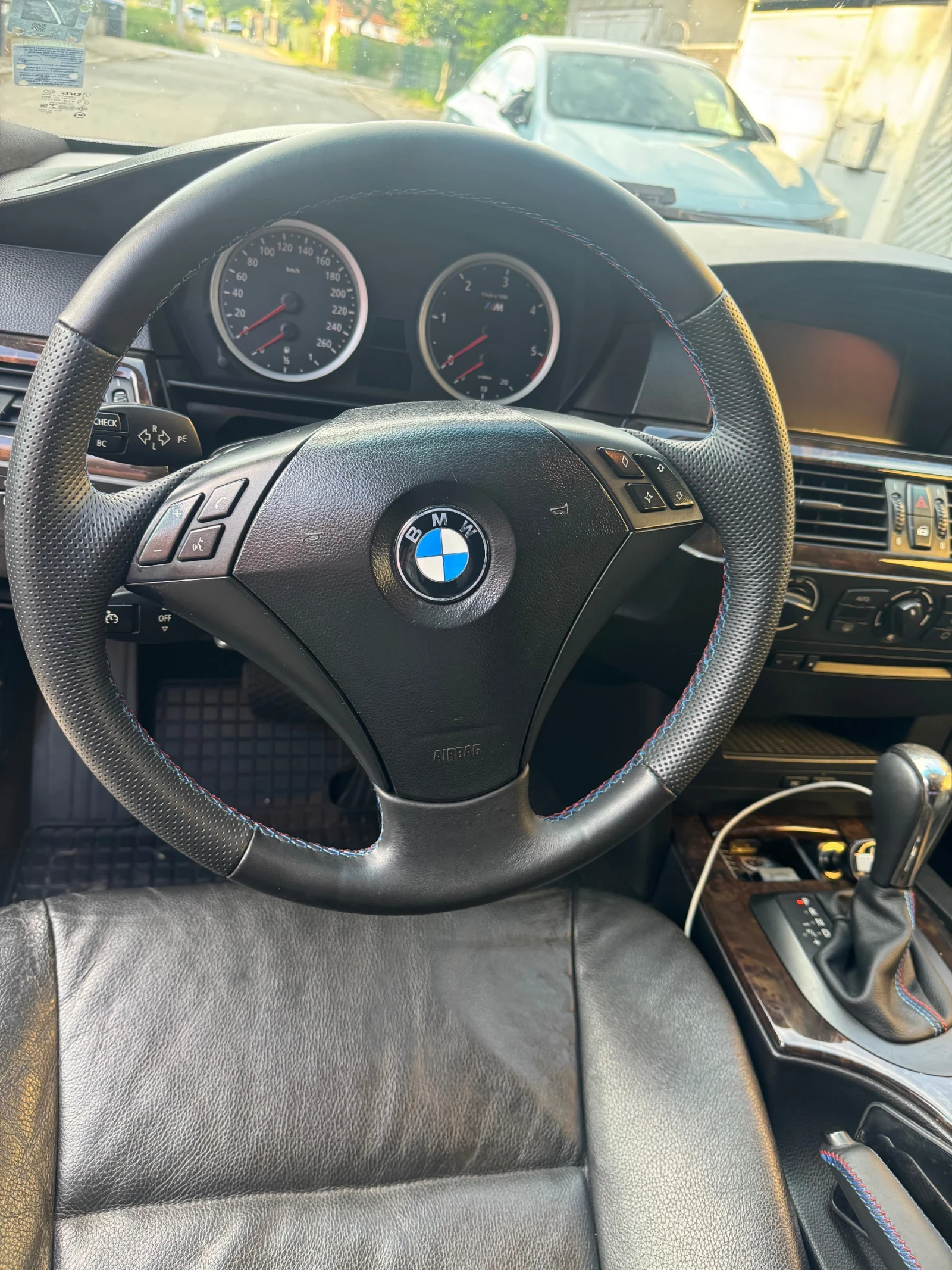 BMW 530 E60, снимка 8 - Автомобили и джипове - 54982035