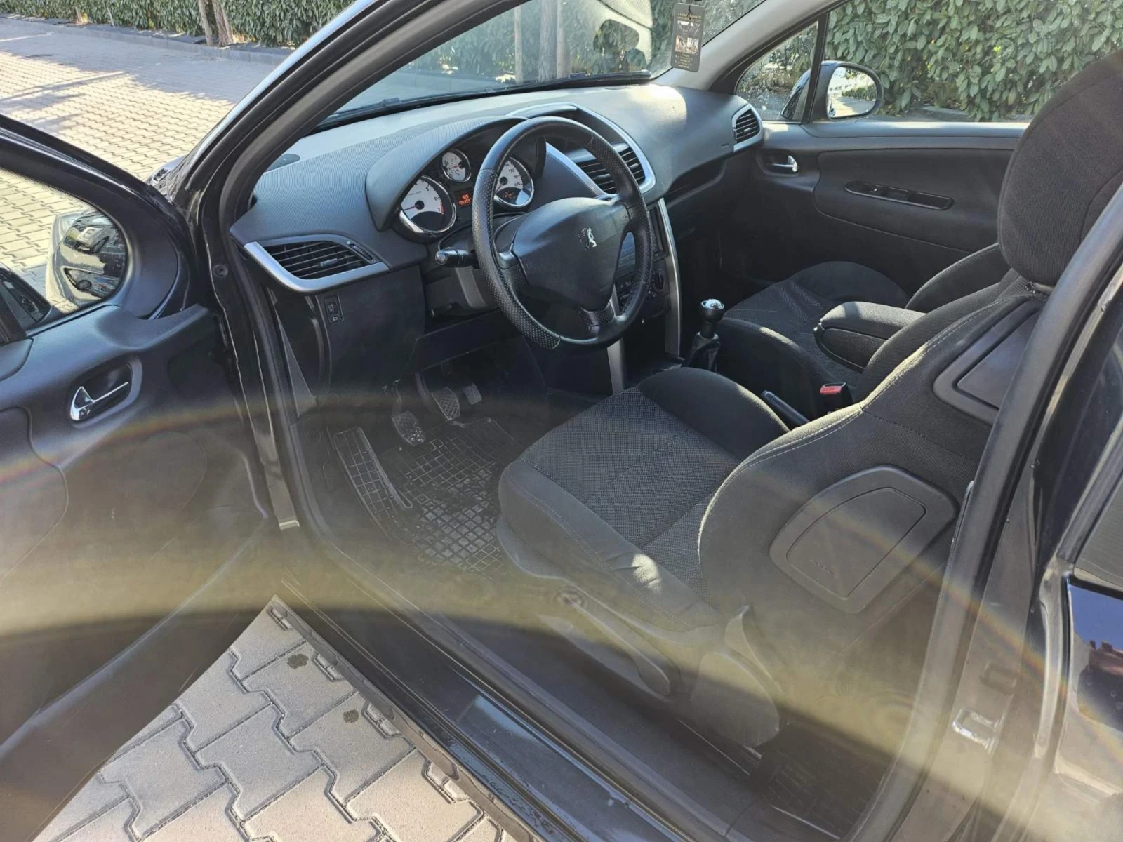 Peugeot 207, снимка 5 - Автомобили и джипове - 55049931