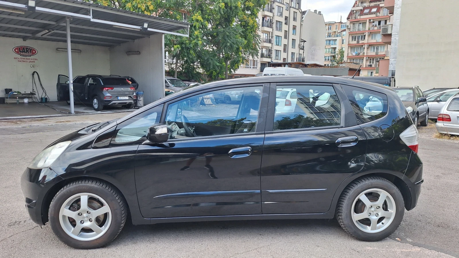 Honda Jazz 1.4 Автомат панорам сервизна книжка, снимка 3 - Автомобили и джипове - 55266233