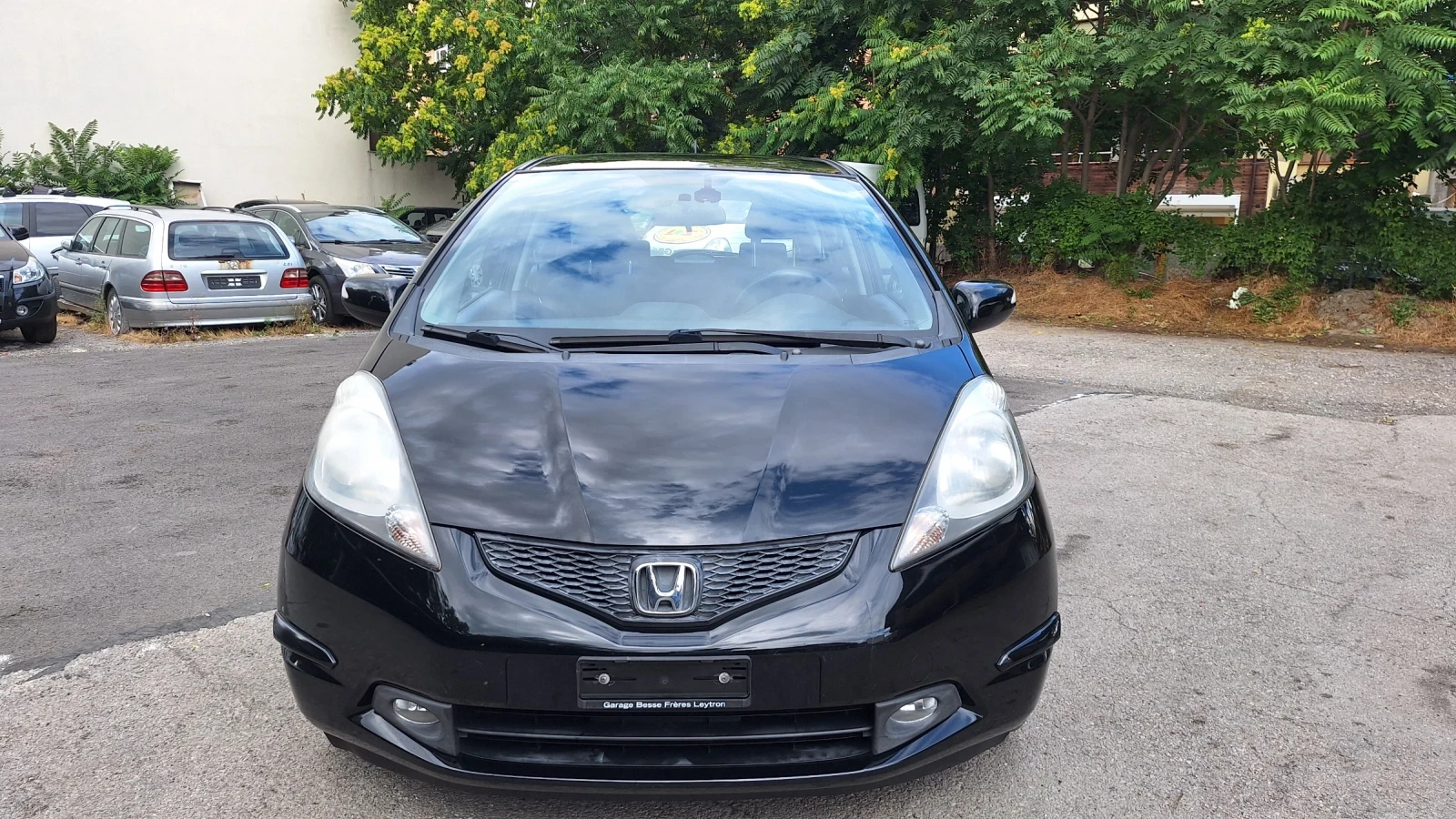 Honda Jazz 1.4 Автомат панорам сервизна книжка, снимка 2 - Автомобили и джипове - 55266233