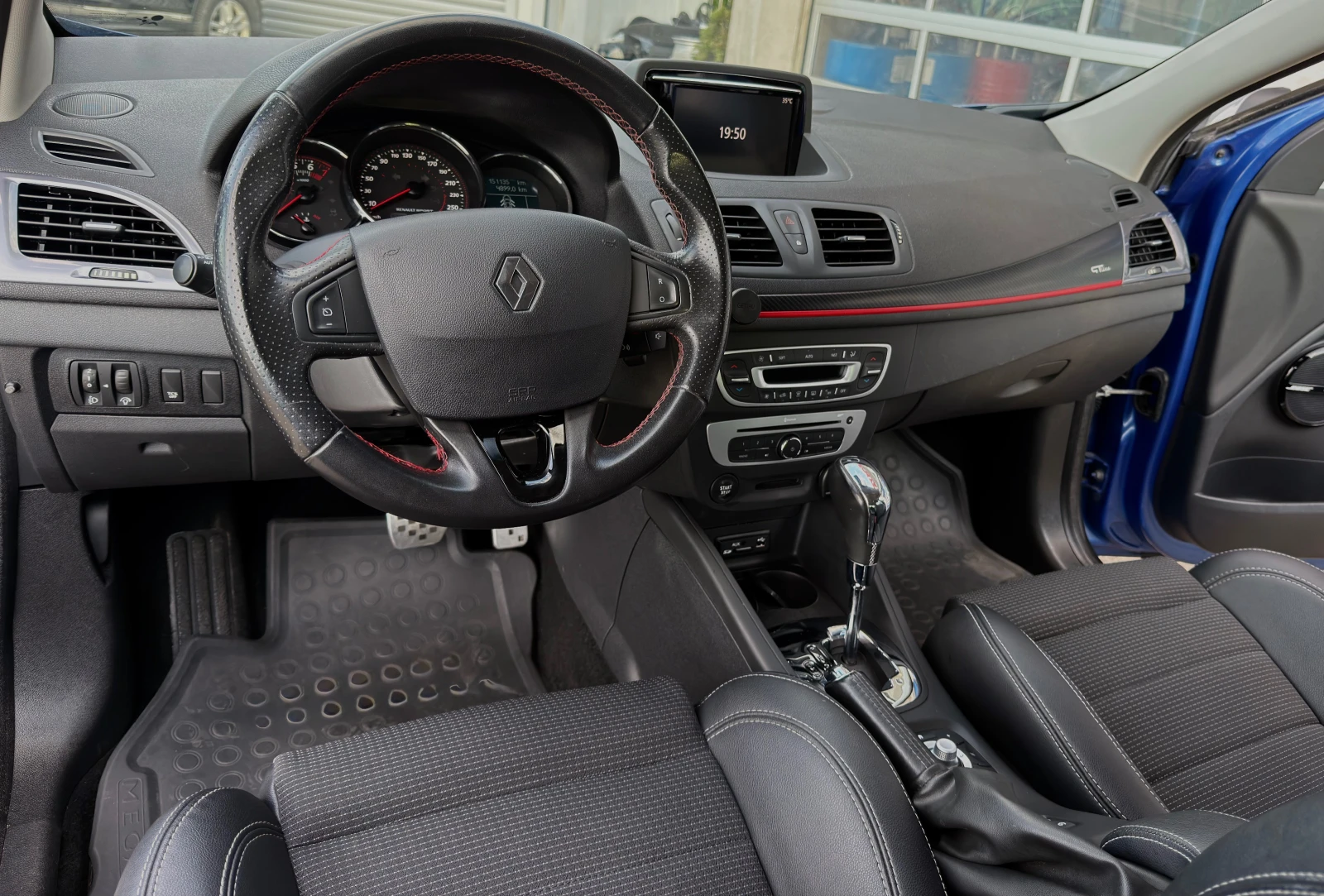 Renault Megane 1.2T/GT-LINE/FACE-LIFT/АВТОМАТ, снимка 10 - Автомобили и джипове - 55448970
