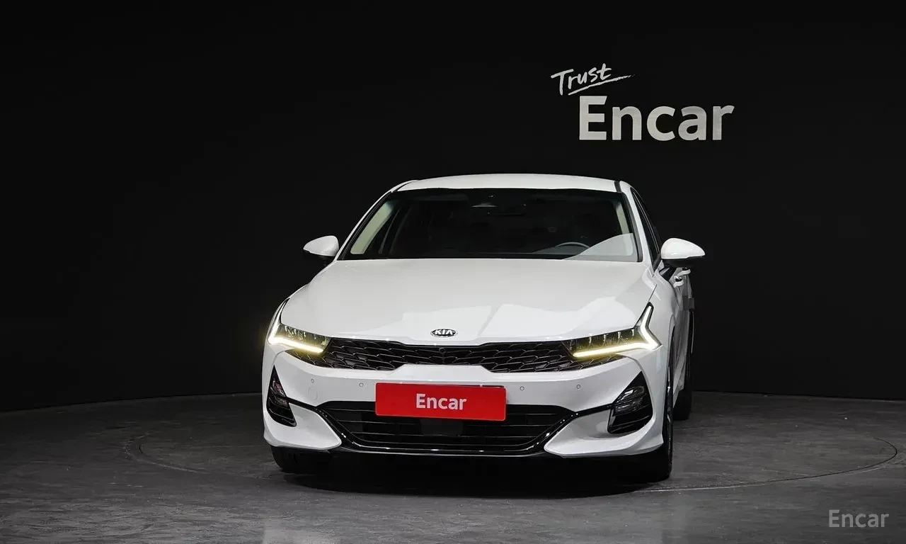 Kia K5 2.0* NOBLESSE* ПОДГРЕВ* ОБДДУХВАНЕ* МЪРТВА* ТОЧКА*, снимка 3 - Автомобили и джипове - 56183703