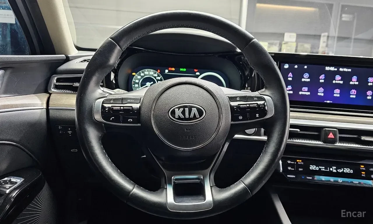 Kia K5 2.0* NOBLESSE* ПОДГРЕВ* ОБДДУХВАНЕ* МЪРТВА* ТОЧКА*, снимка 8 - Автомобили и джипове - 56183703