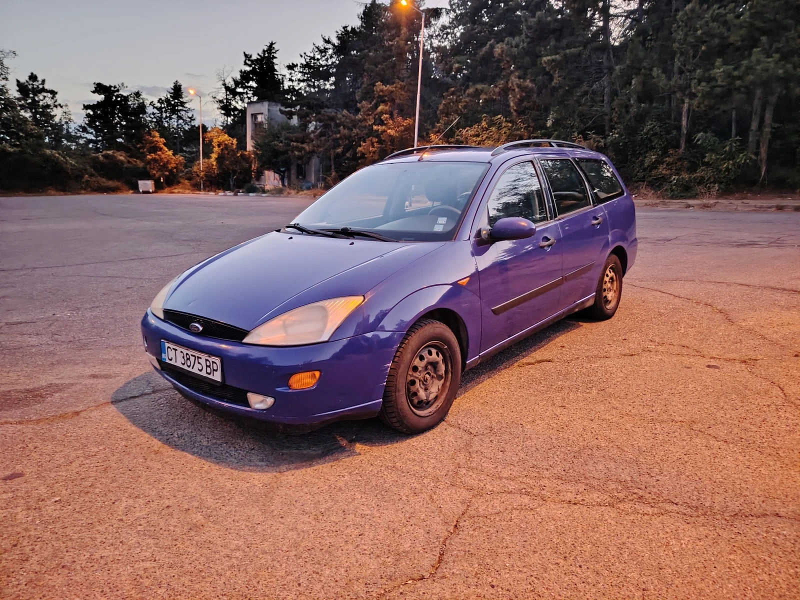 Ford Focus 1.6  ГАЗ / Бензин 