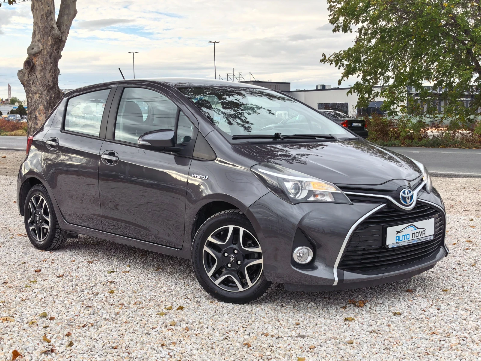 Toyota Yaris 1.5 100 К.С. ХИБРИД! 146 000 КМ! 
