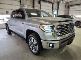 Toyota Tundra PLATINUM CREW CAB SHORT BED| CARFAX| АВТОКРЕДИТ, снимка 2