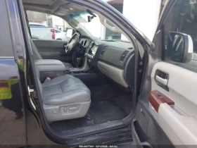 Toyota Sequoia PLATINUM* 5.7* V8* ПОДГРЕВ* КАМЕРА* КЕЙЛЕС - 13448 € / 26302.00 лв. - 73258567 9