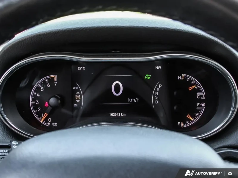 Jeep Grand cherokee Limited/3.6L/Keyless/подгрев/лизинг, снимка 13 - Автомобили и джипове - 52317639