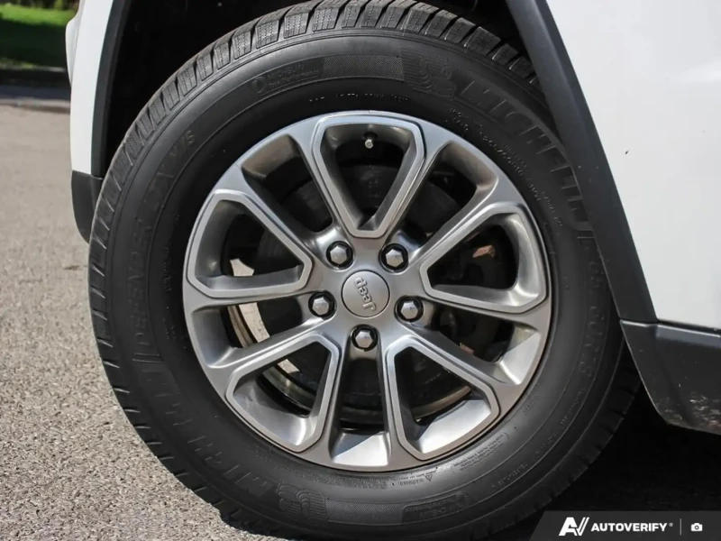 Jeep Grand cherokee Limited/3.6L/Keyless/подгрев/лизинг, снимка 6 - Автомобили и джипове - 52317639