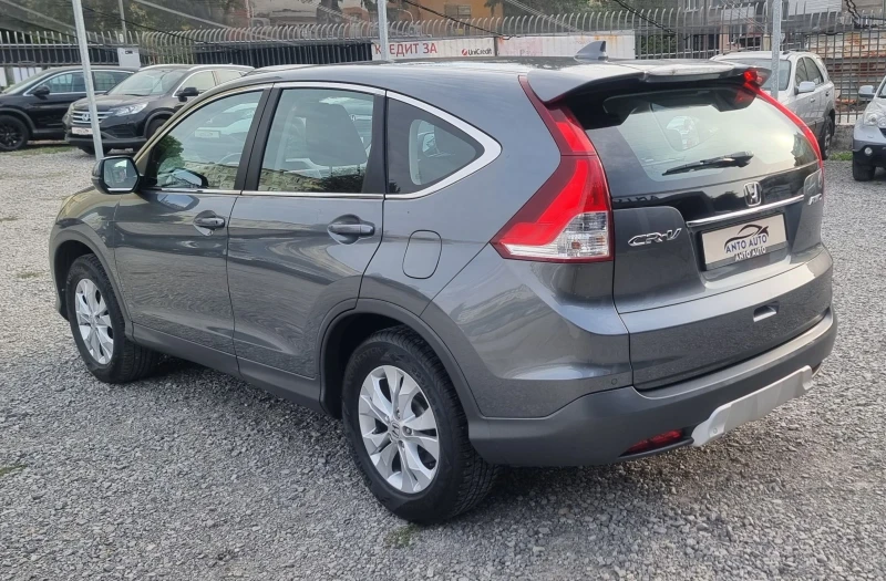 Honda Cr-v 2.0 i-VTEC 4x4 Пълна сервизна история!, снимка 7 - Автомобили и джипове - 51829908