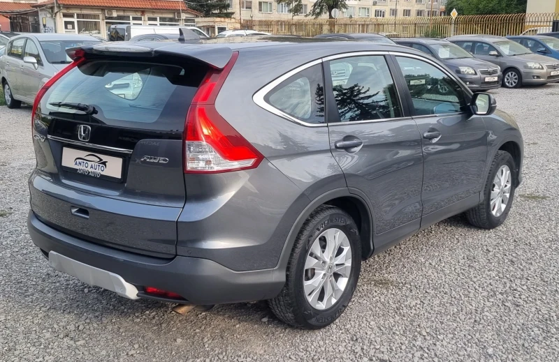 Honda Cr-v 2.0 i-VTEC 4x4 Пълна сервизна история!, снимка 5 - Автомобили и джипове - 51829908