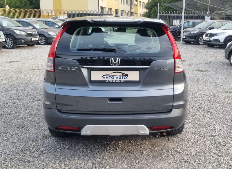 Honda Cr-v 2.0 i-VTEC 4x4 Пълна сервизна история!, снимка 6 - Автомобили и джипове - 51829908