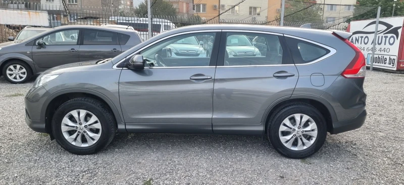 Honda Cr-v 2.0 i-VTEC 4x4 Пълна сервизна история!, снимка 8 - Автомобили и джипове - 51829908