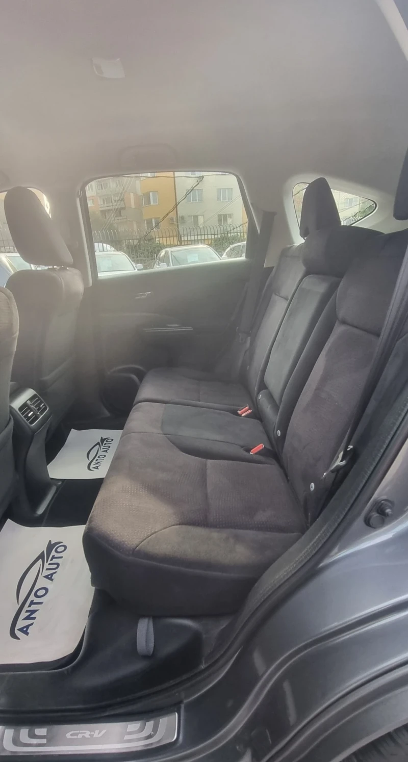 Honda Cr-v 2.0 i-VTEC 4x4 Пълна сервизна история!, снимка 11 - Автомобили и джипове - 51829908