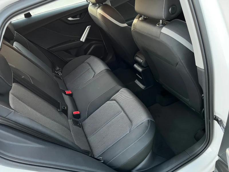 Audi Q2 S-Line\1.6TDI 116кс\S-Tronic, снимка 12 - Автомобили и джипове - 52398217