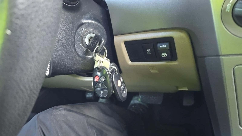 Toyota Sequoia LIMITED* 5.7* V8* ПОДГРЕВ* КАМЕРА* КЕЙЛЕС, снимка 14 - Автомобили и джипове - 53276229