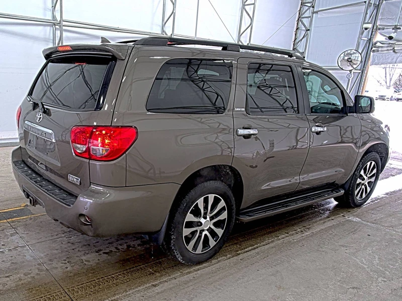 Toyota Sequoia LIMITED* 5.7* V8* ПОДГРЕВ* КАМЕРА* КЕЙЛЕС, снимка 2 - Автомобили и джипове - 53276229