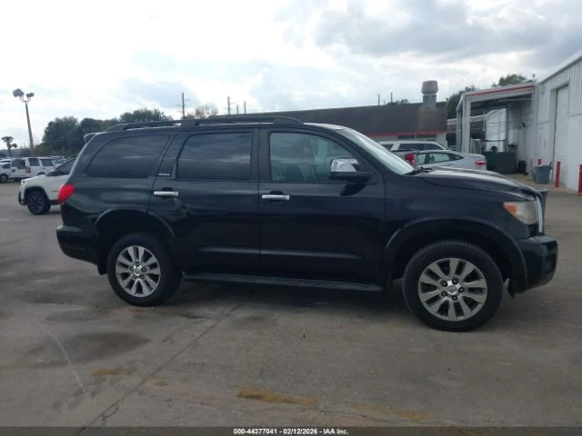 Toyota Sequoia PLATINUM* 5.7* V8* ПОДГРЕВ* КАМЕРА* КЕЙЛЕС, снимка 5 - Автомобили и джипове - 53650045