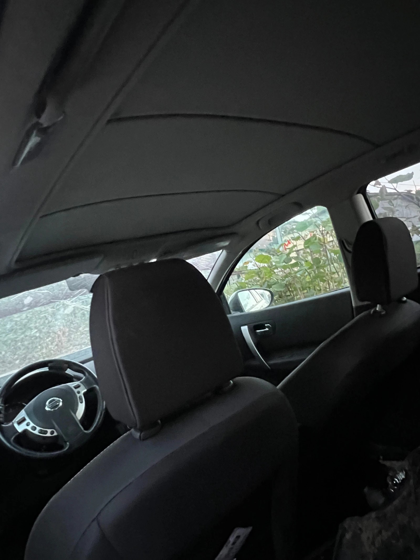 Nissan Qashqai 2.0-16v-AВТОМАТ-ПАНОРАМА-НОВ ВНОС ОТ ИТАЛИЯ | Mobile.bg — изображение 12