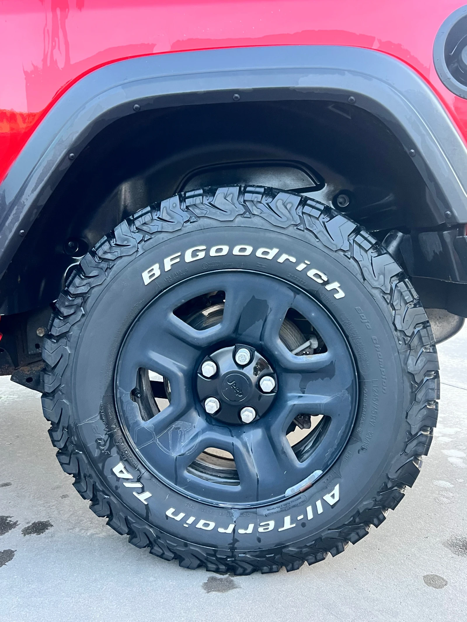 Jeep Wrangler Sport - изображение 6
