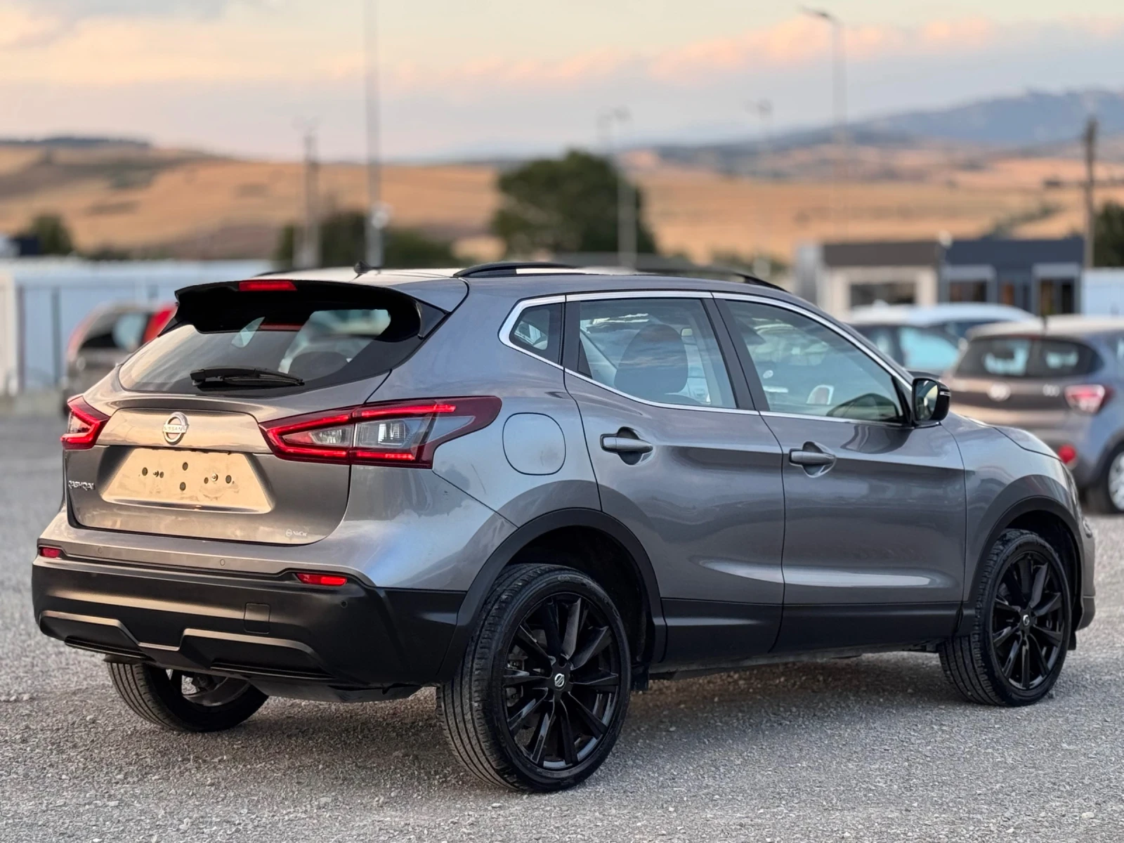 Nissan Qashqai Face * Automatic - изображение 4