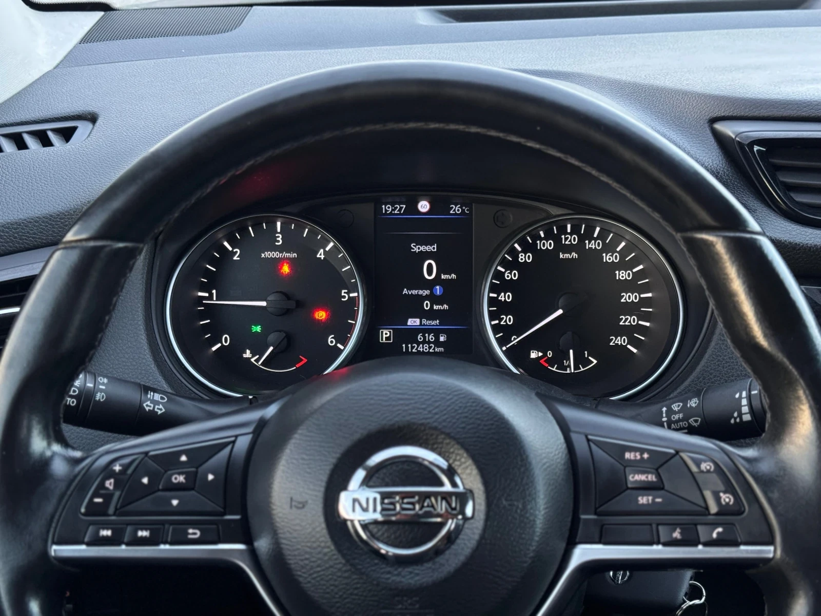 Nissan Qashqai Face * Automatic - изображение 10