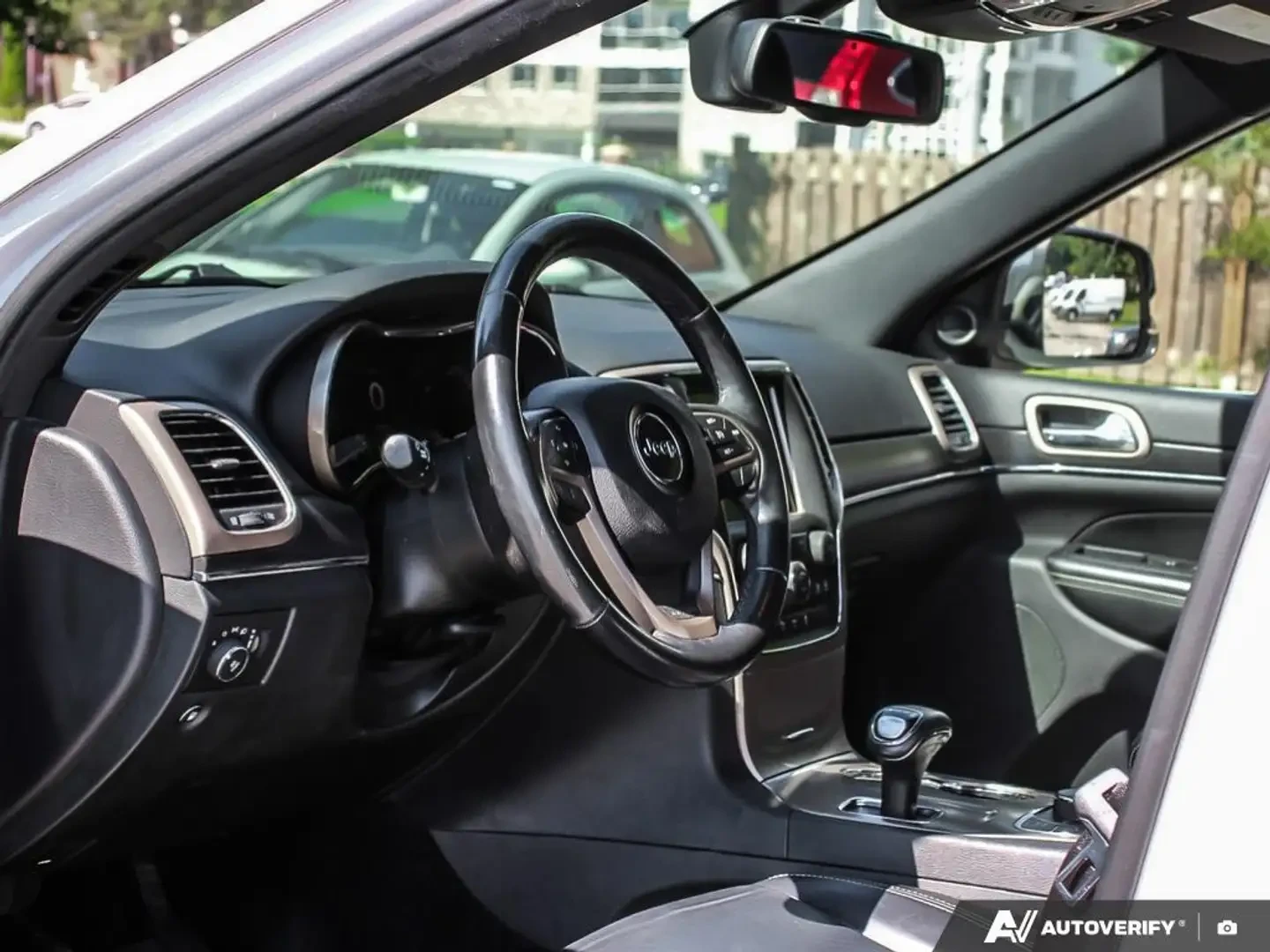 Jeep Grand cherokee Limited/3.6L/Keyless/подгрев/лизинг - изображение 10