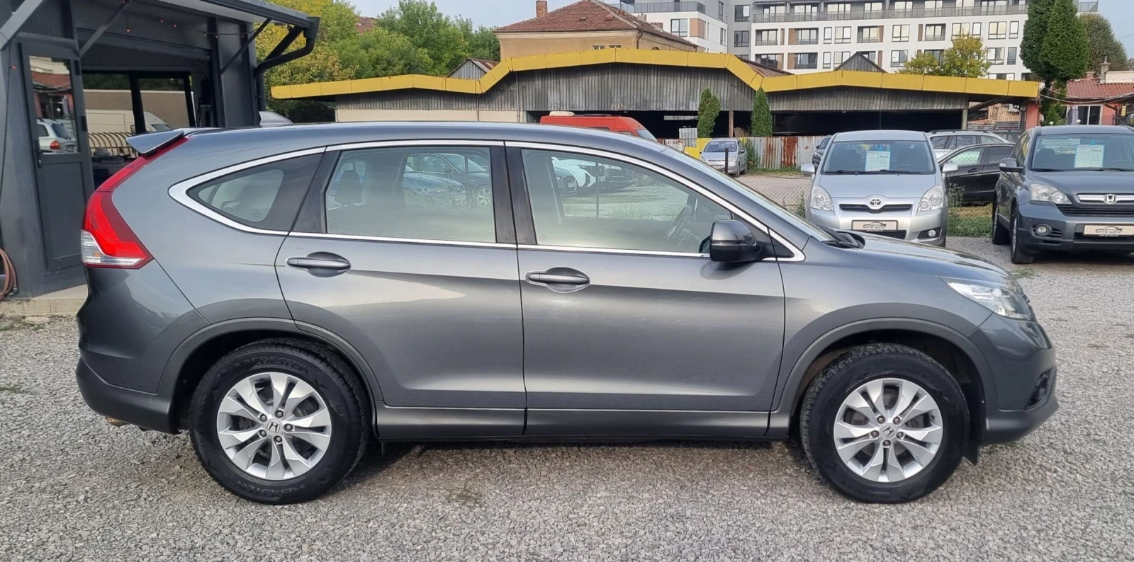 Honda Cr-v 2.0 i-VTEC 4x4 Пълна сервизна история! - изображение 4