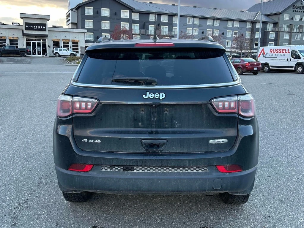 Jeep Compass * North * CARFAX *    | Mobile.bg   4