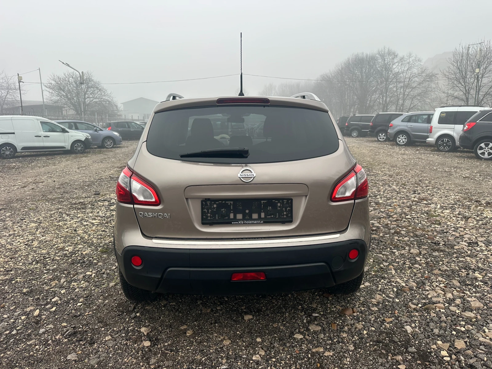 Nissan Qashqai 2.0I AUTOMAT NAVI PANO - изображение 4