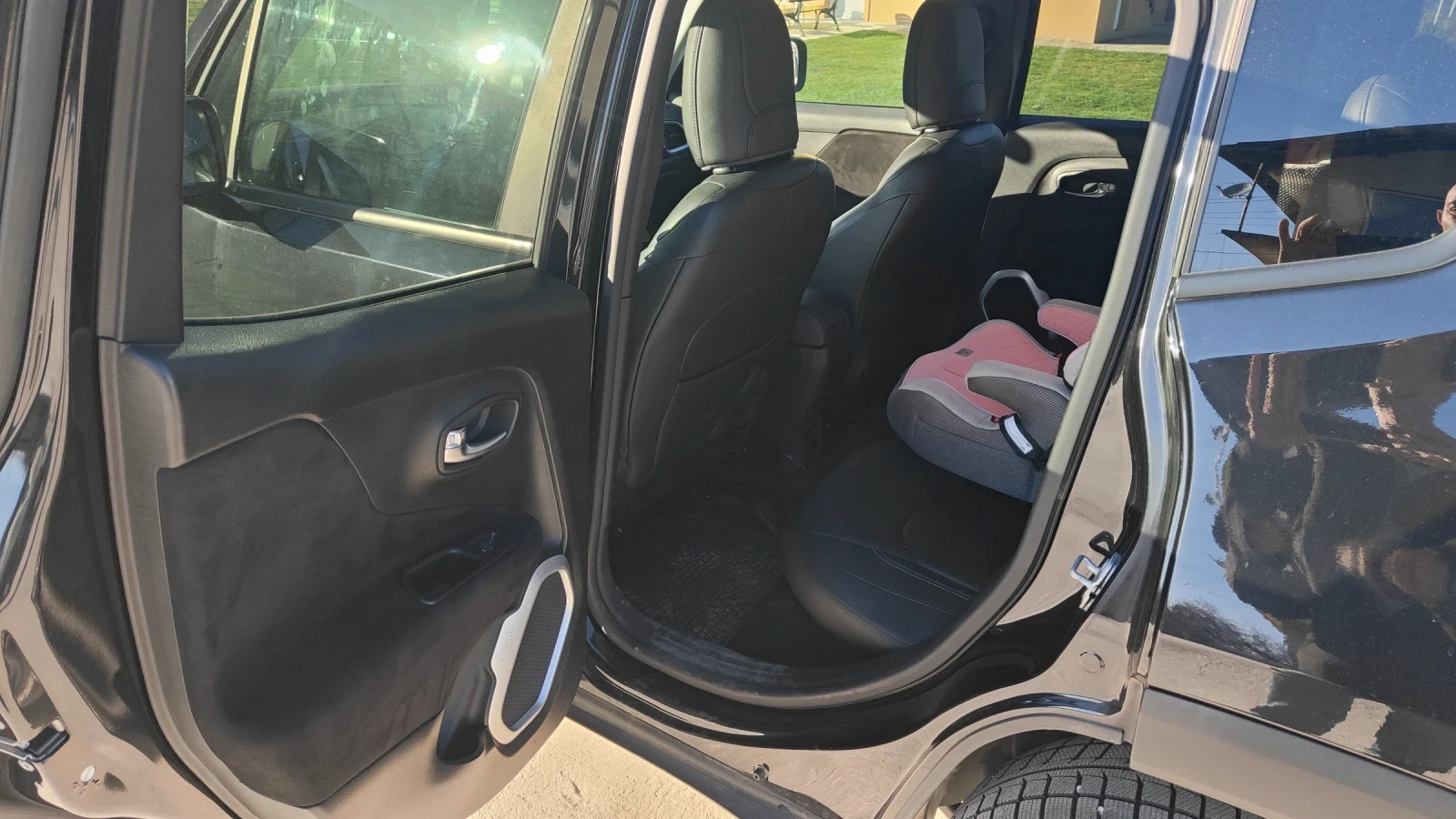 Jeep Renegade, снимка 5 - Автомобили и джипове - 53843015