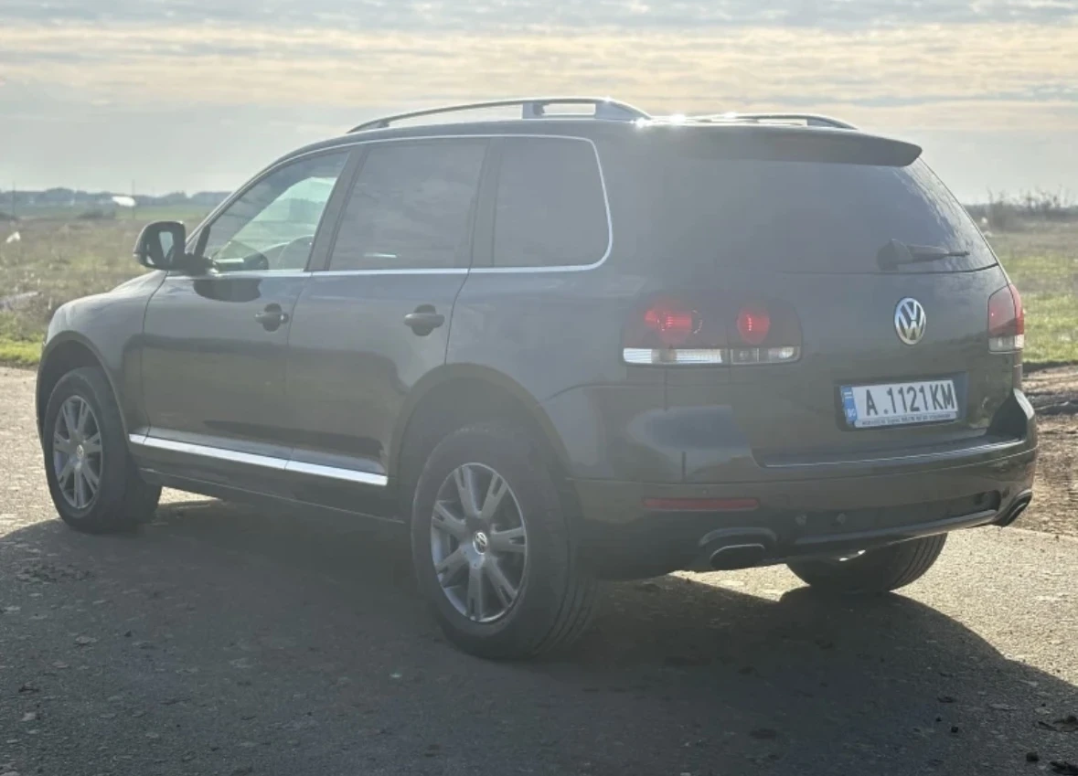 VW Touareg 3.0TDi V6 Auto, снимка 5 - Автомобили и джипове - 54122829