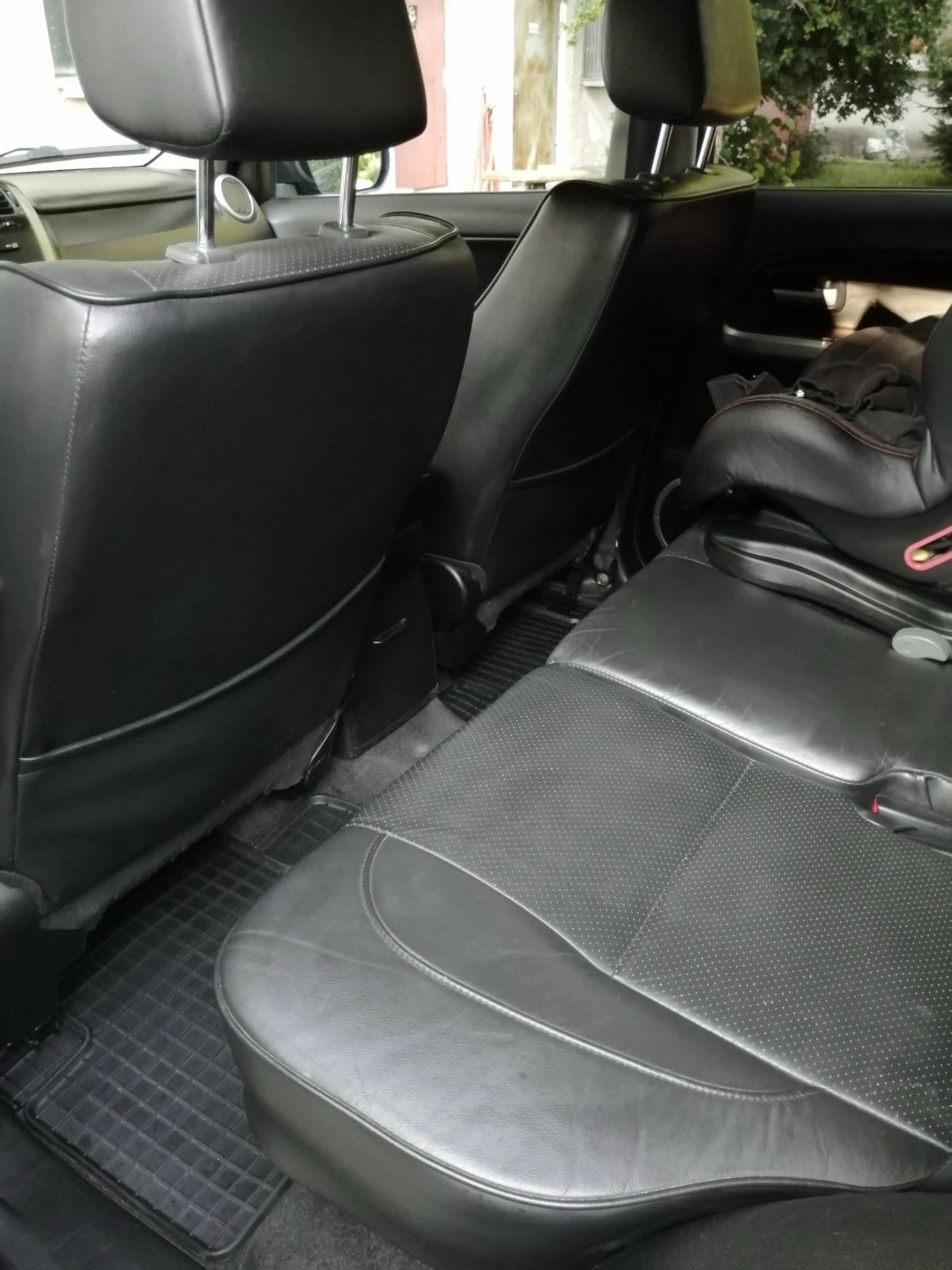 Suzuki Grand vitara 1.9, снимка 9 - Автомобили и джипове - 54323366