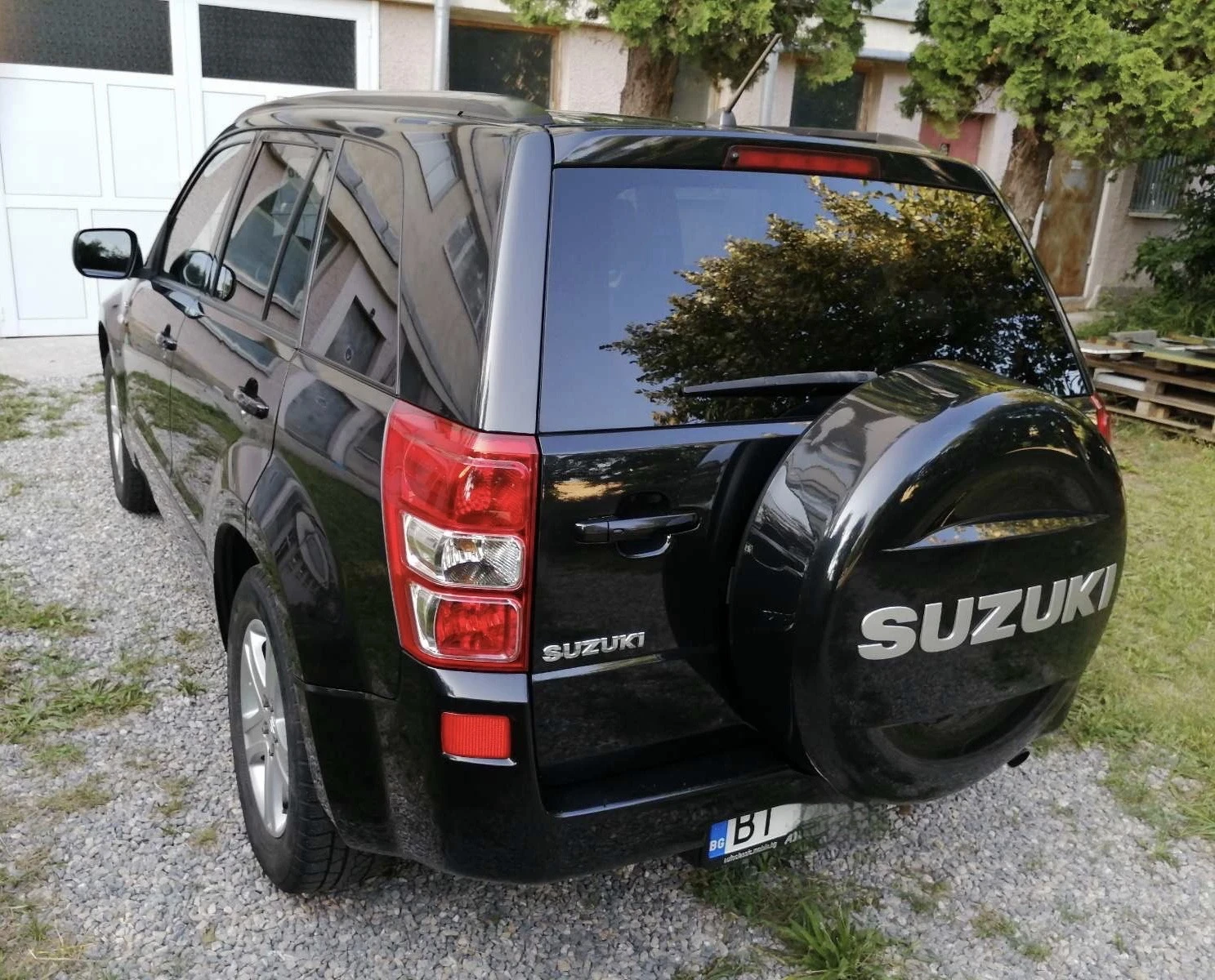 Suzuki Grand vitara 1.9, снимка 3 - Автомобили и джипове - 54323366