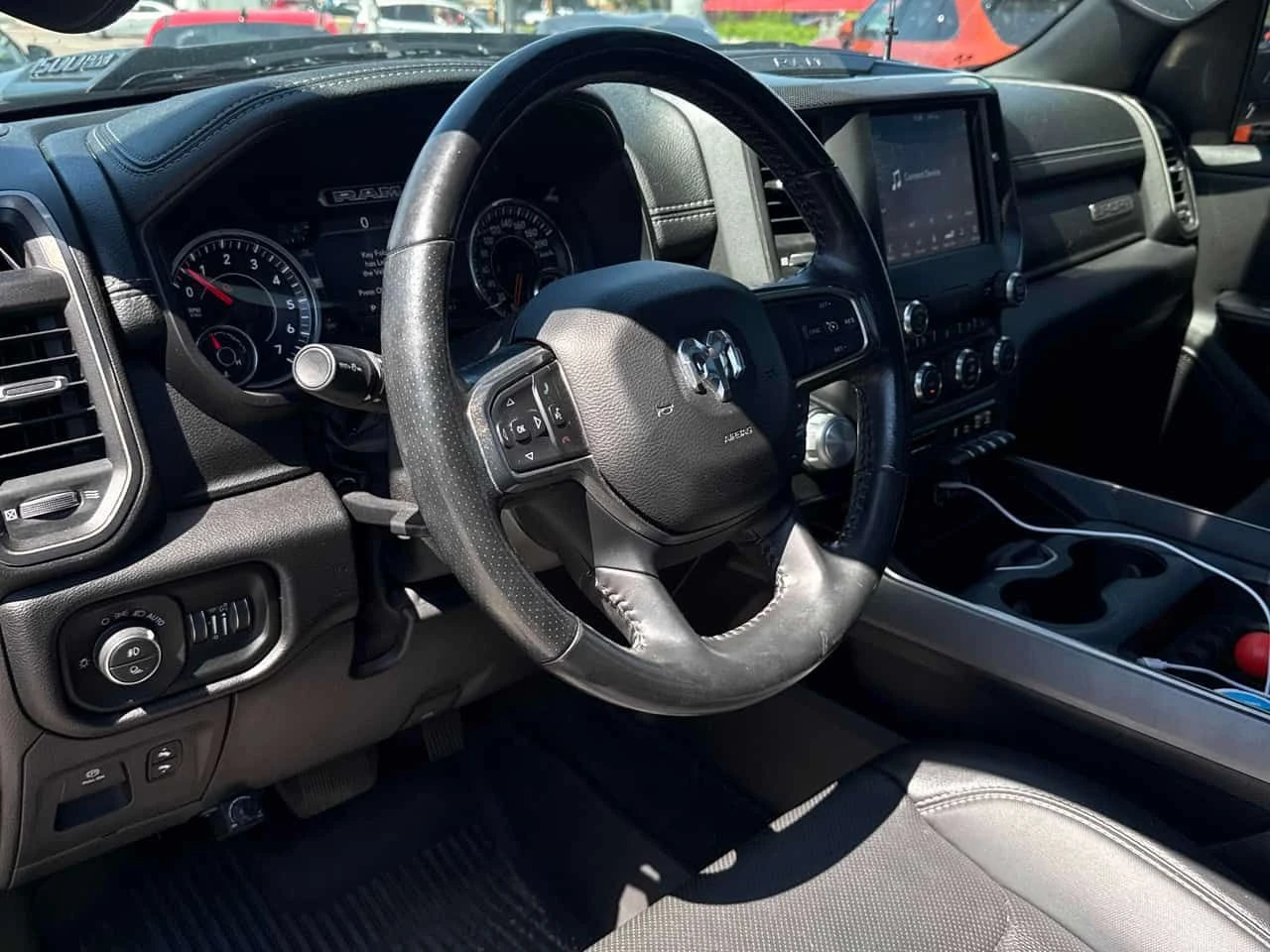 Dodge RAM 1500 * Sport * CARFAX * ЦЕНА ДО БГ, снимка 5 - Автомобили и джипове - 54896734