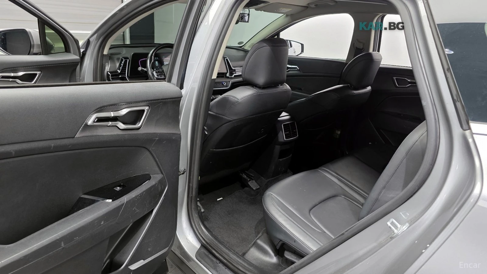 Kia Sportage PRESTIGE* КОЖА* ПОДГРЕВ* ОБДУХВ* НАВИ* КАМЕРА, снимка 11 - Автомобили и джипове - 55085073