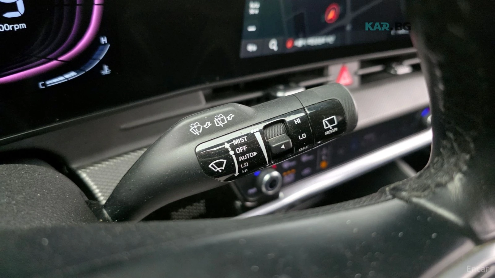 Kia Sportage PRESTIGE* КОЖА* ПОДГРЕВ* ОБДУХВ* НАВИ* КАМЕРА, снимка 15 - Автомобили и джипове - 55085073