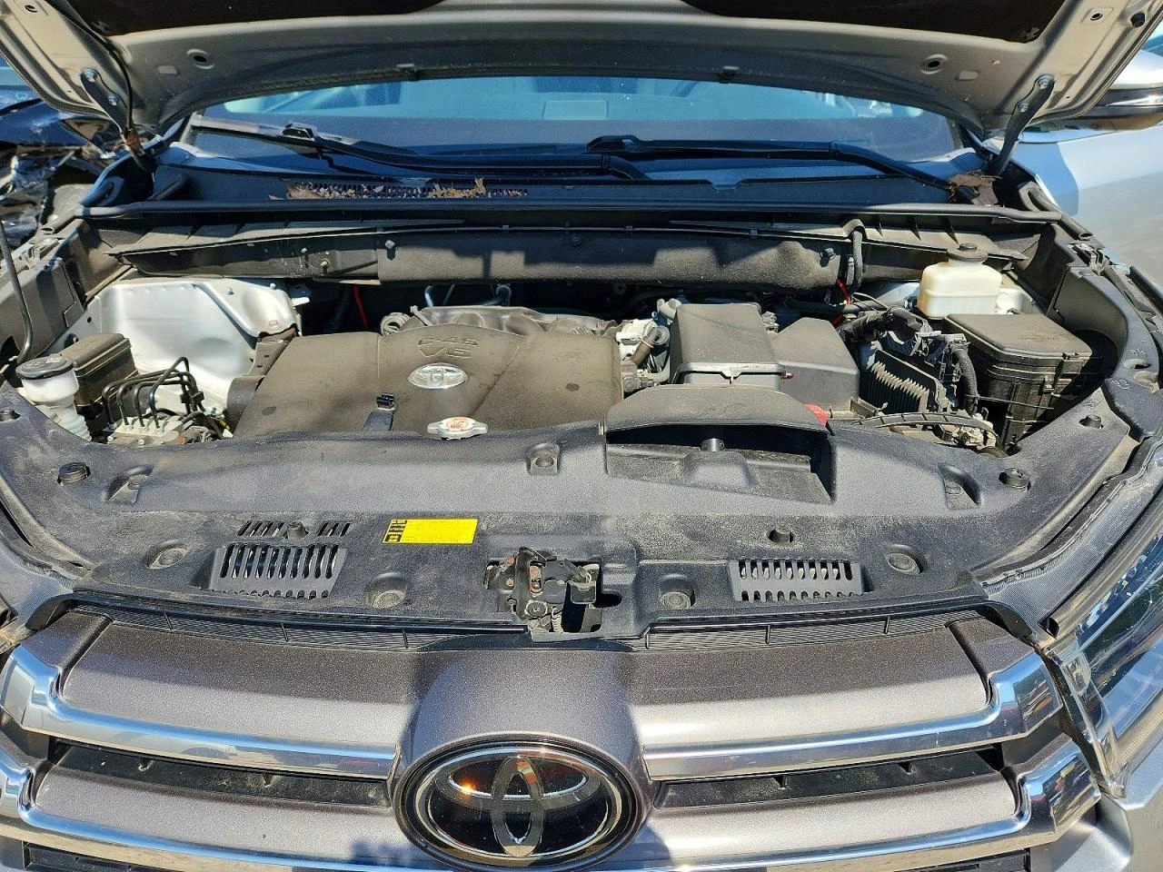 Toyota Highlander 3.5l Limited Platinum, снимка 12 - Автомобили и джипове - 55382506