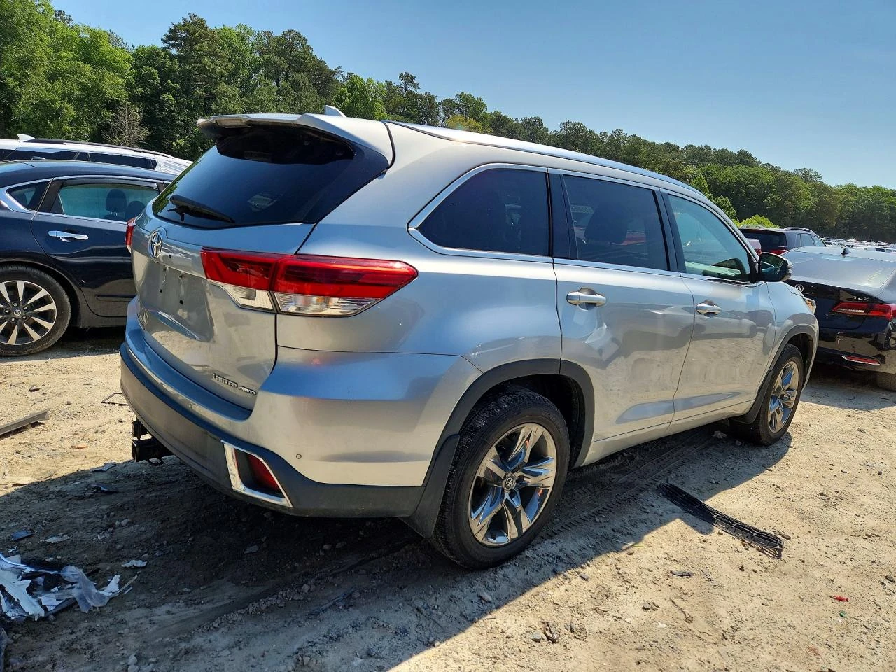 Toyota Highlander 3.5l Limited Platinum, снимка 3 - Автомобили и джипове - 55382506