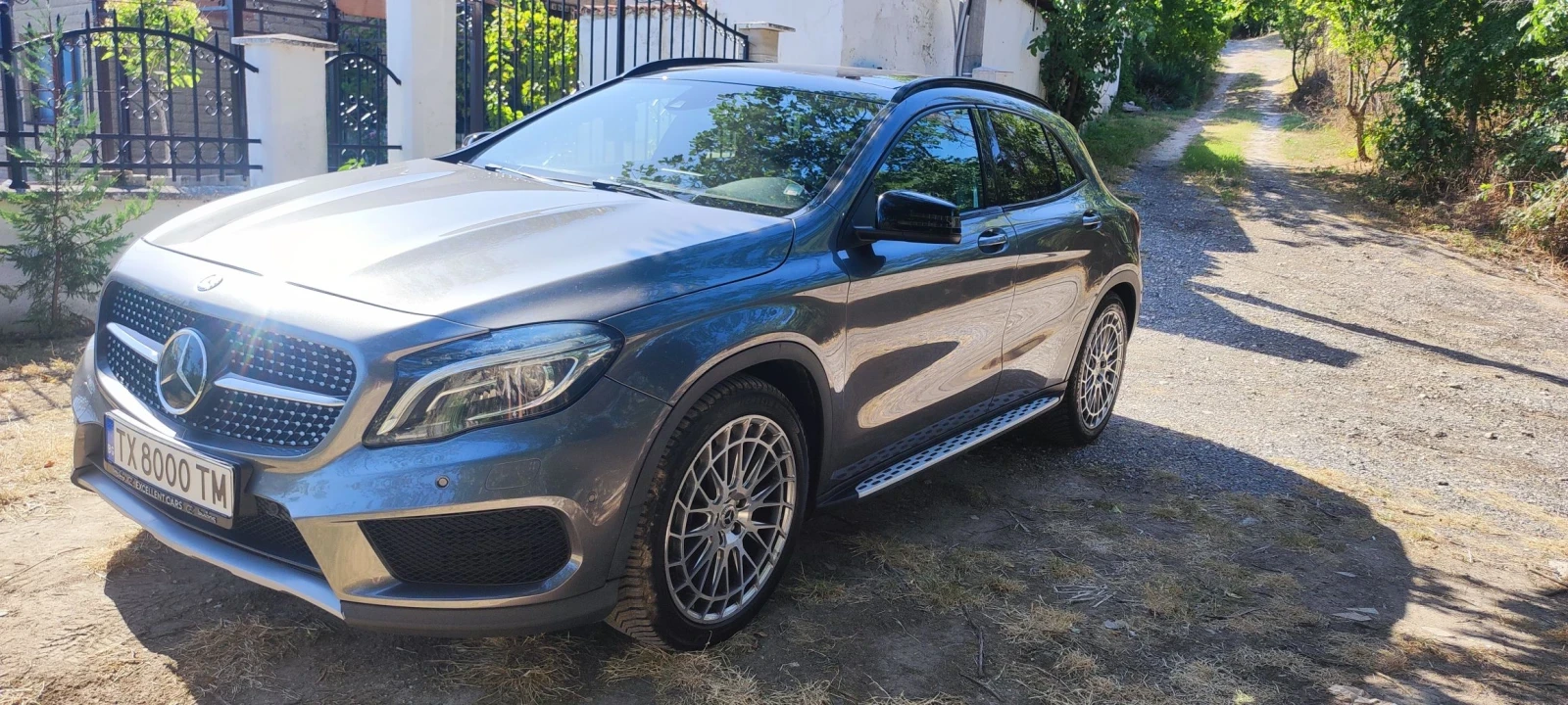 Mercedes-Benz GLA 250