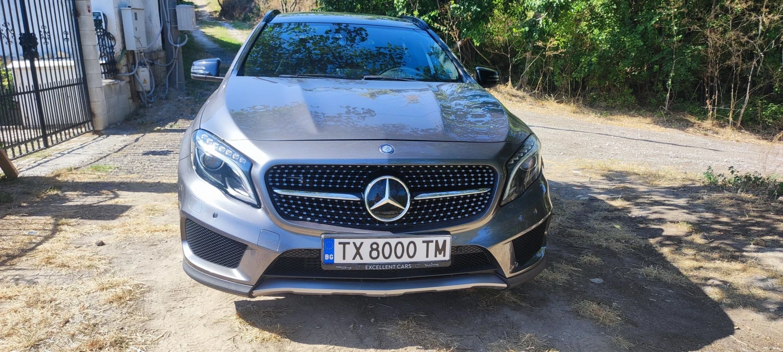 Mercedes-Benz GLA 250, снимка 2 - Автомобили и джипове - 55657212