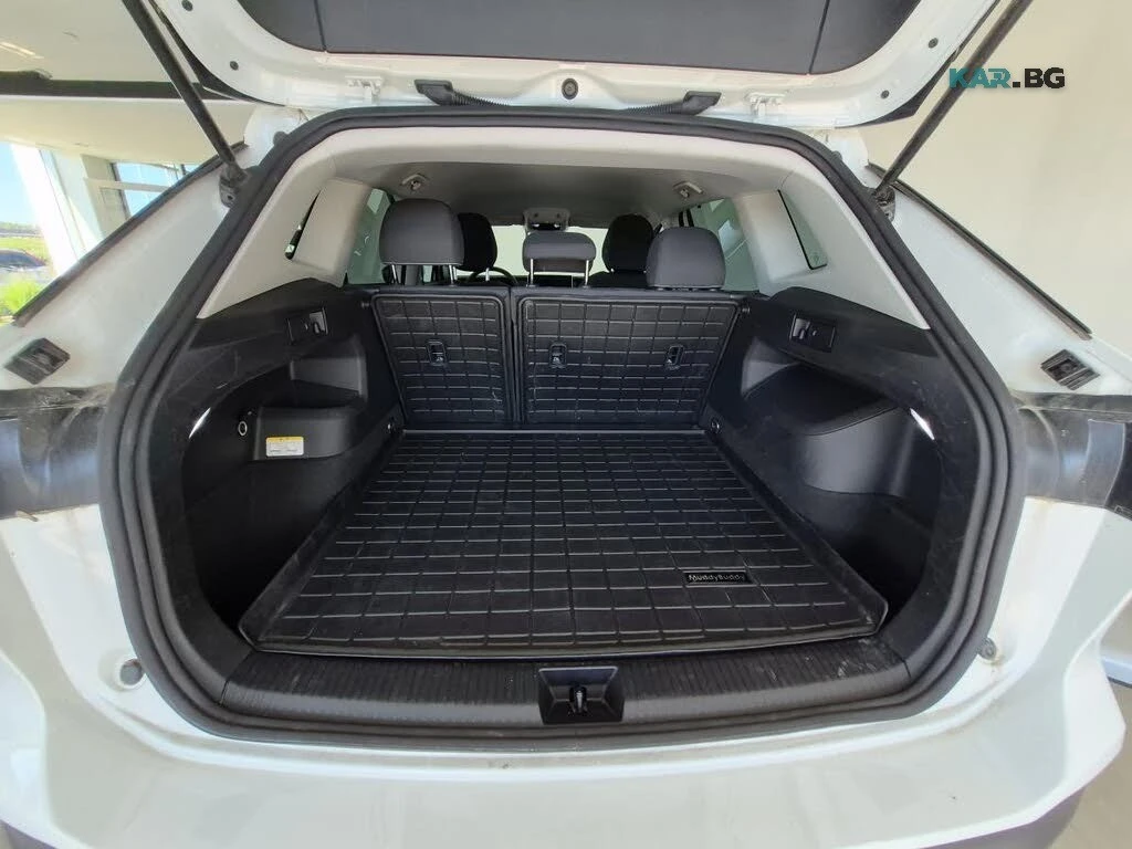 VW Tiguan Trendline* 4MOTION* ПОДГРЕВ* КАМЕРА* NAVI* , снимка 9 - Автомобили и джипове - 55900882