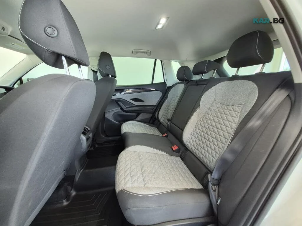 VW Tiguan Trendline* 4MOTION* ПОДГРЕВ* КАМЕРА* NAVI* , снимка 10 - Автомобили и джипове - 55900882