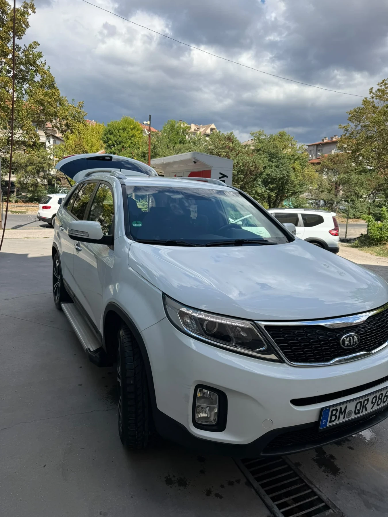 Kia Sorento 2.4 GDI, снимка 2 - Автомобили и джипове - 56216147