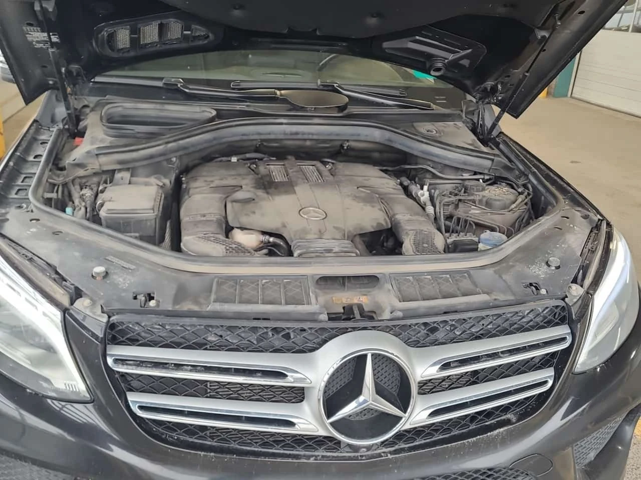 Mercedes-Benz GLE 400 * AMG Line * CARFAX * , снимка 15 - Автомобили и джипове - 56278072
