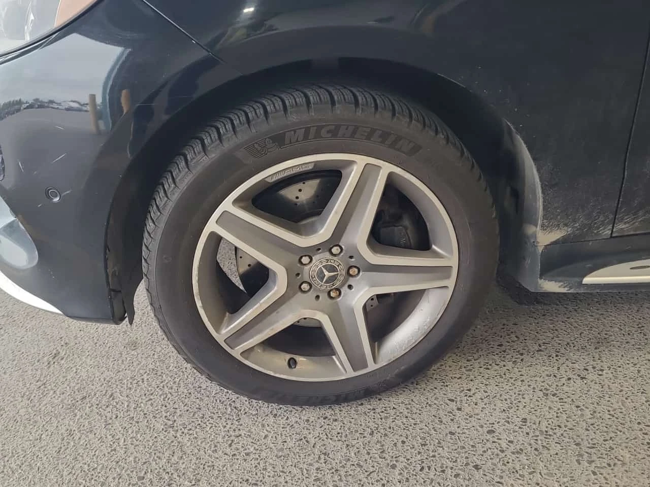 Mercedes-Benz GLE 400 * AMG Line * CARFAX * , снимка 13 - Автомобили и джипове - 56278072