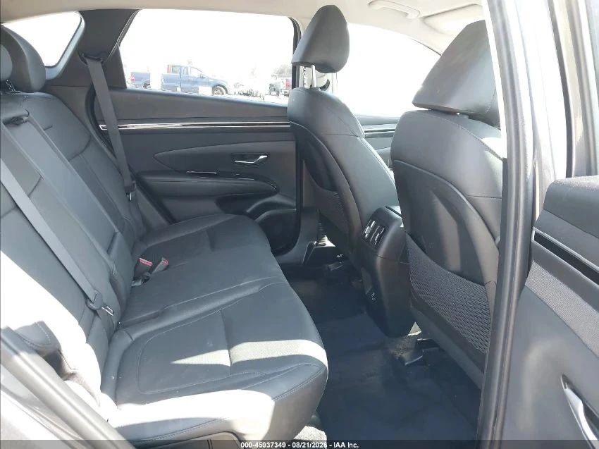 Hyundai Tucson, снимка 9 - Автомобили и джипове - 56690409