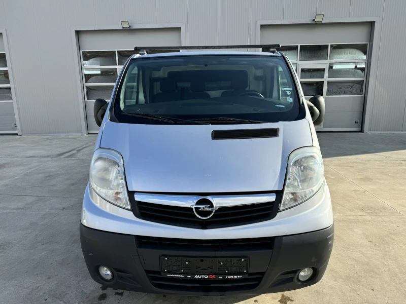 Opel Vivaro 2.0* 115ps* АВТОМАТ* КЛИМАТИК* , снимка 1 - Бусове и автобуси - 48236555